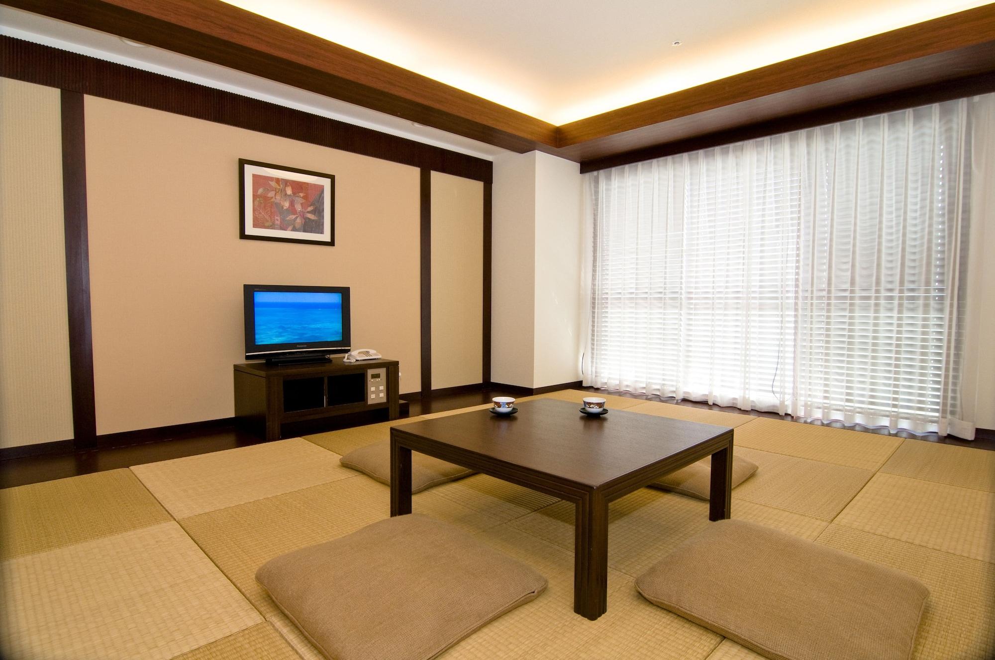 Royal Hotel Okinawa Zanpamisaki Yomitan Buitenkant foto