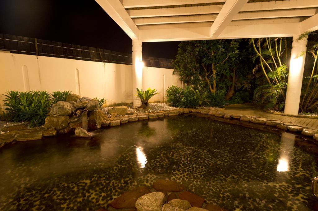 Royal Hotel Okinawa Zanpamisaki Yomitan Buitenkant foto